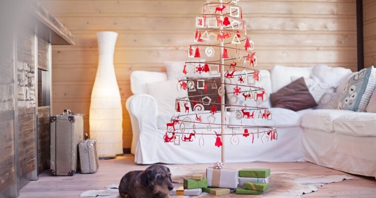 Spiralförmige Weihnachtsbäume: die Eleganz des skandinavischen Stils